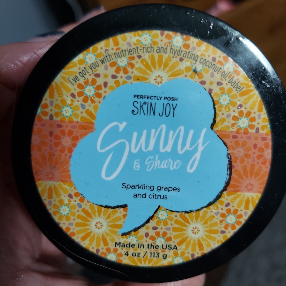 ISO Perfectly posh sunny & share